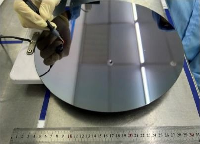 晶能光电首发12英寸硅衬底ingan基三基色外延光电器件 照明与显示革命的里程碑